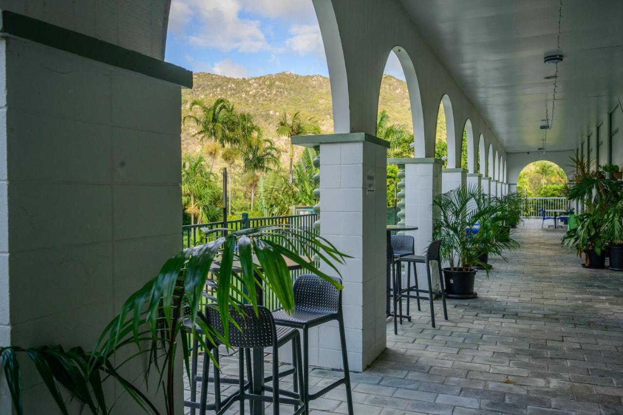 Amaroo On Mandalay, Magnetic Island Hotel Nelly Bay Exterior photo